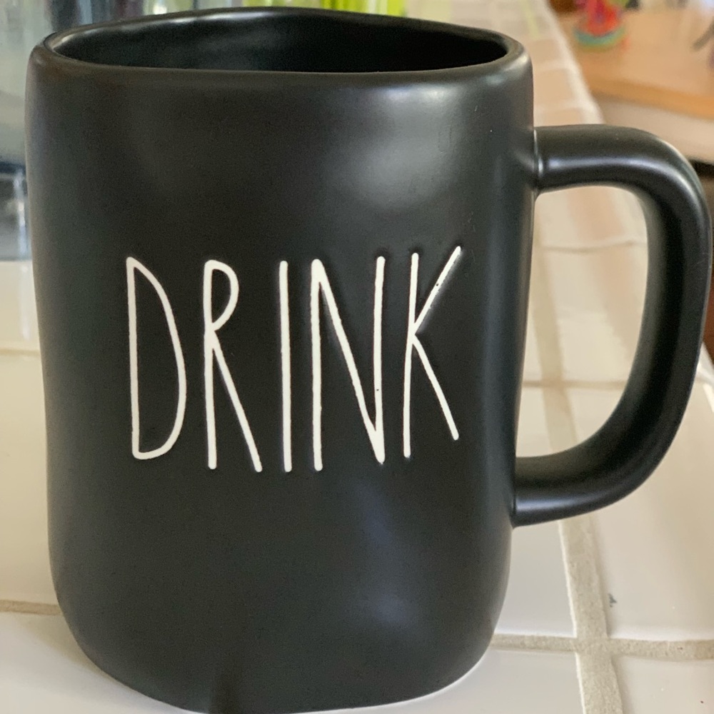 Rae Dunn black ‘drink’ mug